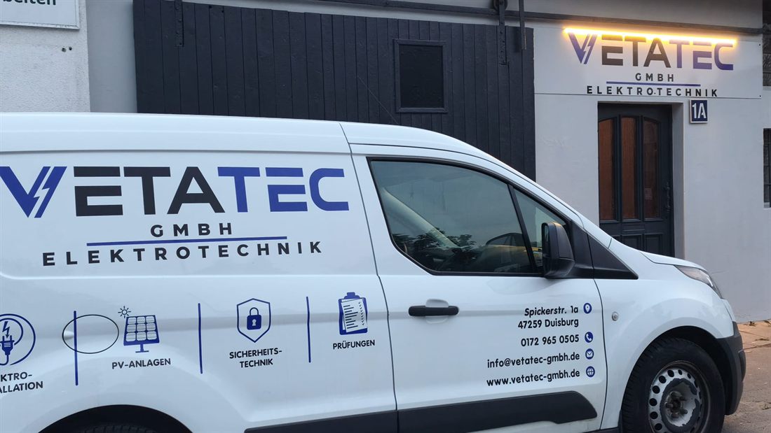 VETATEC-Firmenwagen vor dem Firmensitz in Duisburg